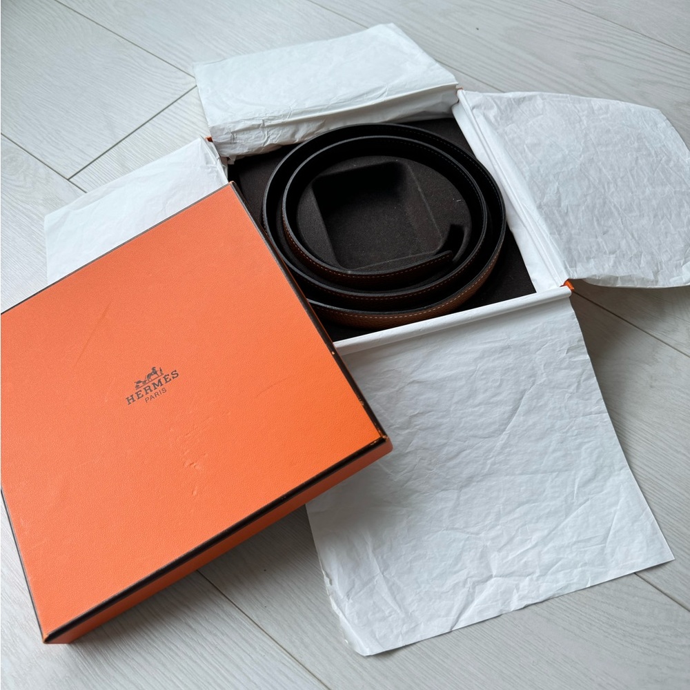 Hermès Reversible Togo Leather Strap Belt Black / Tan 95 cm - Picture 3 of 14